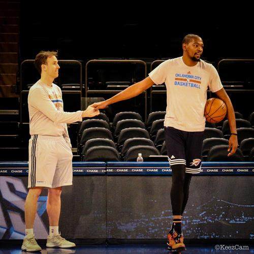 1629884018373019944.jpg a5200b89ly1gt4fznz913j20dw0dwgot.jpg